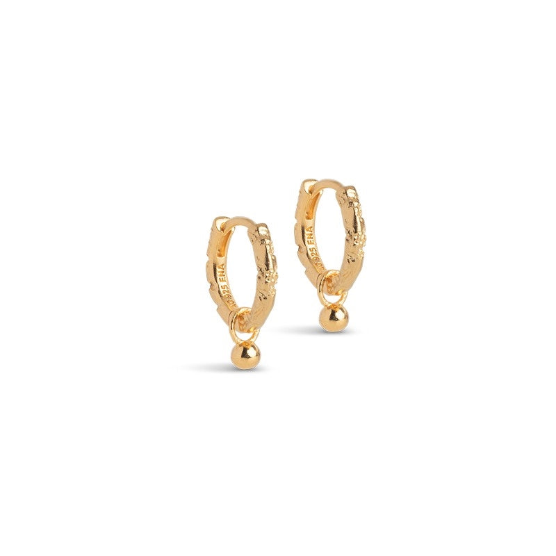 Belle hoops fra Enamel Copenhagen i 18 karat forgyldt sølv, Ø13 mm
